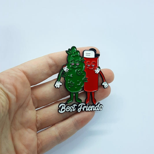 BEST FRIENDS Pin - TaiiArtGarage